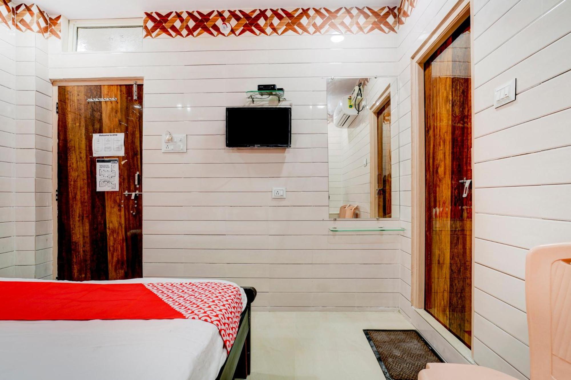 Hotel O Aroma Classic Near Nampally Main Railway Station Hajdarábád Exteriér fotografie