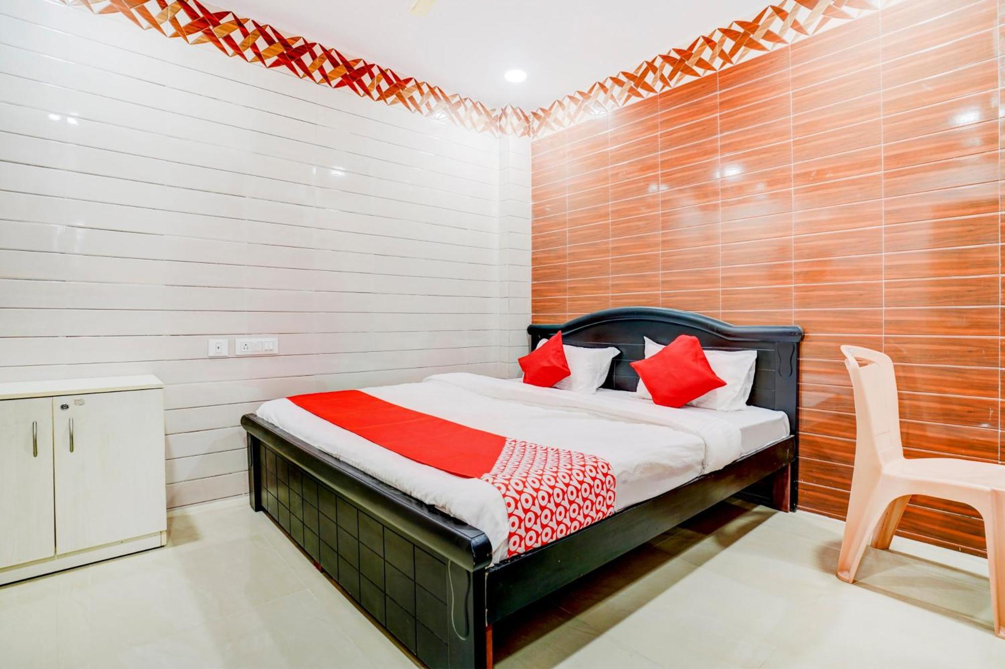 Hotel O Aroma Classic Near Nampally Main Railway Station Hajdarábád Exteriér fotografie
